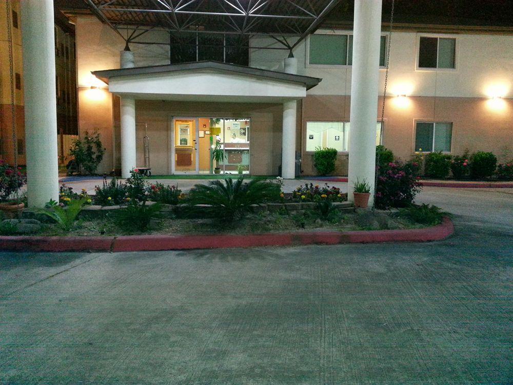 Motel 6 Humble, Tx - Houston International Airport מראה חיצוני תמונה