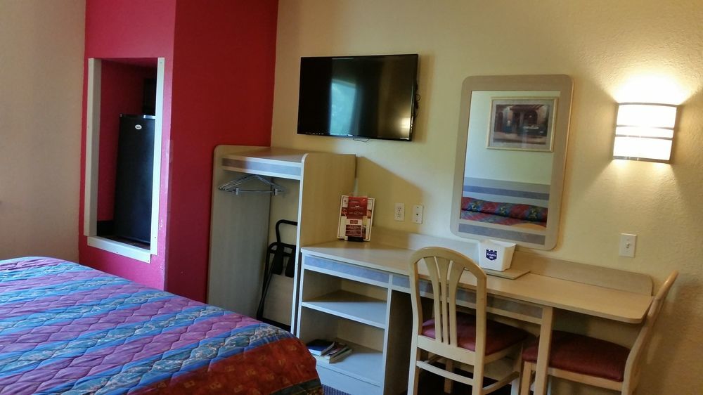 Motel 6 Humble, Tx - Houston International Airport מראה חיצוני תמונה